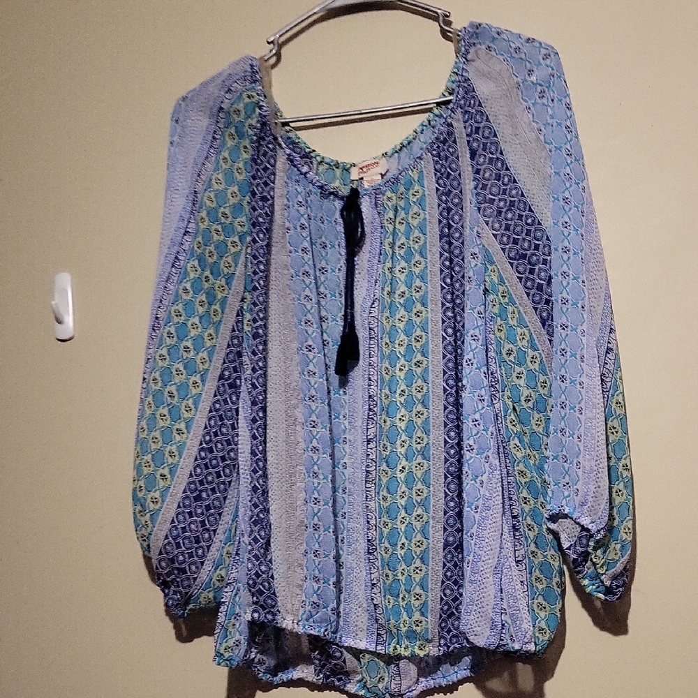 Women's Blue Patterned Top